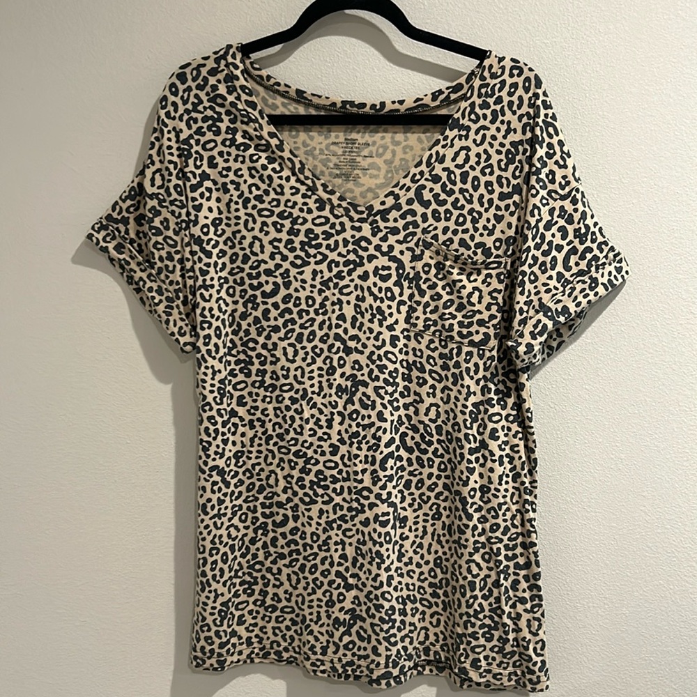 Leopard Drapey V-Neck Tee